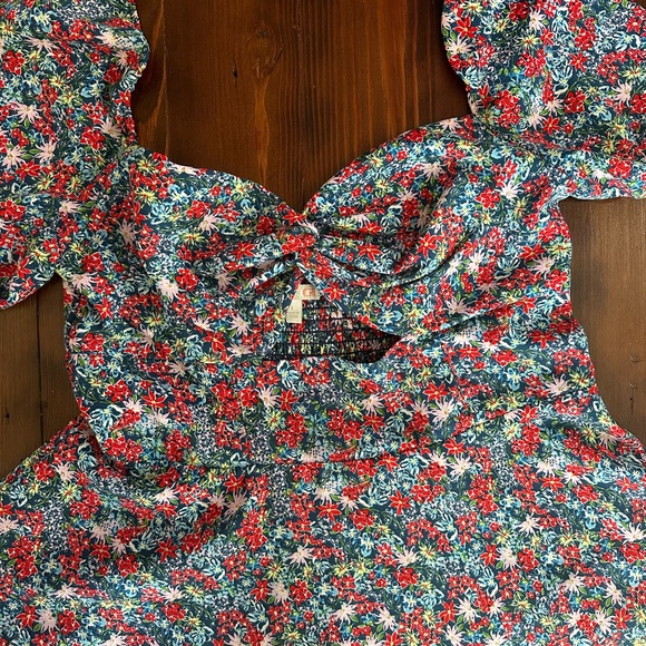 Gianni Bini Floral Dress - Picture 3 of 4